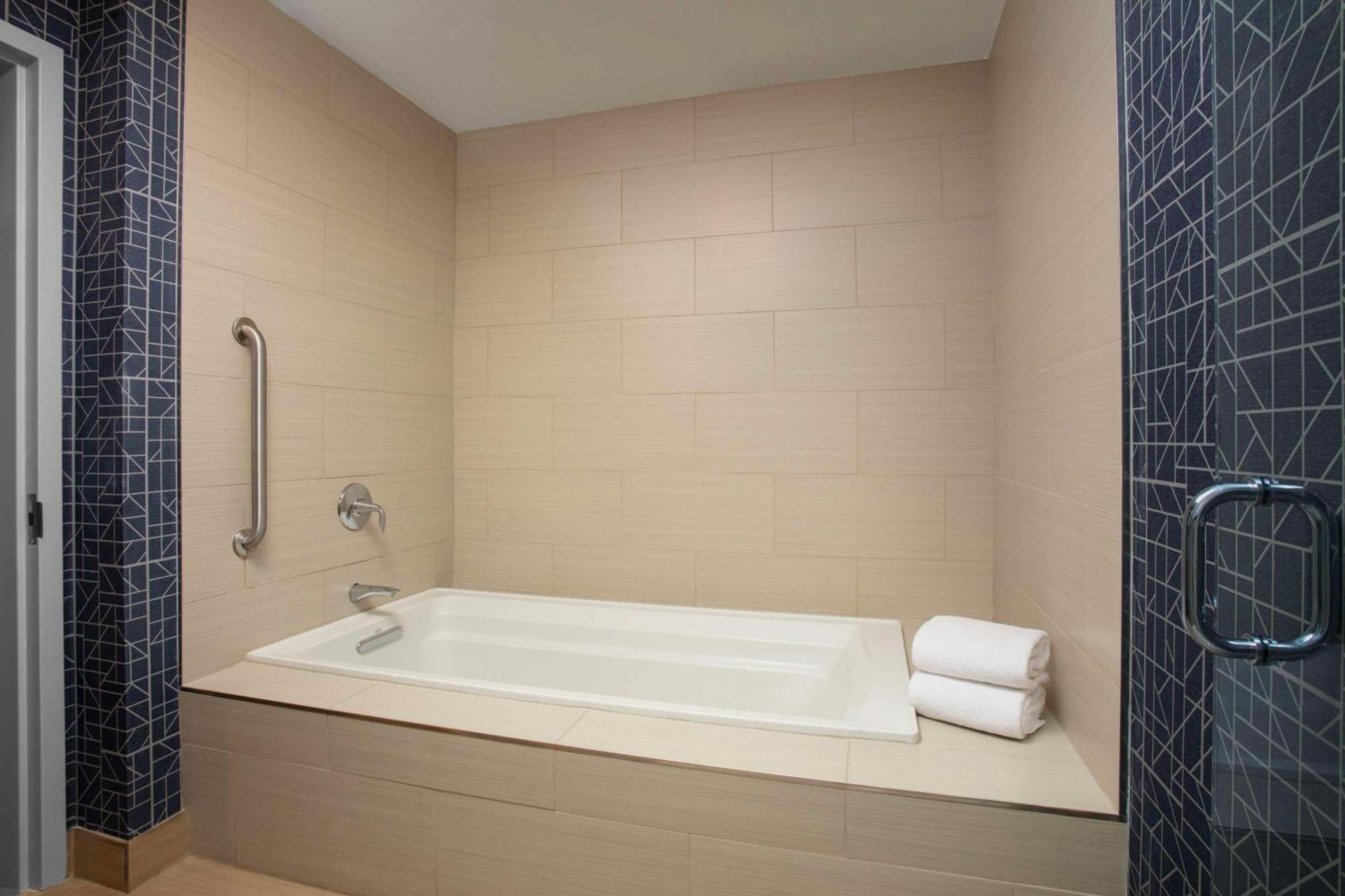 Homewood Suites By Hilton Alexandria Εξωτερικό φωτογραφία