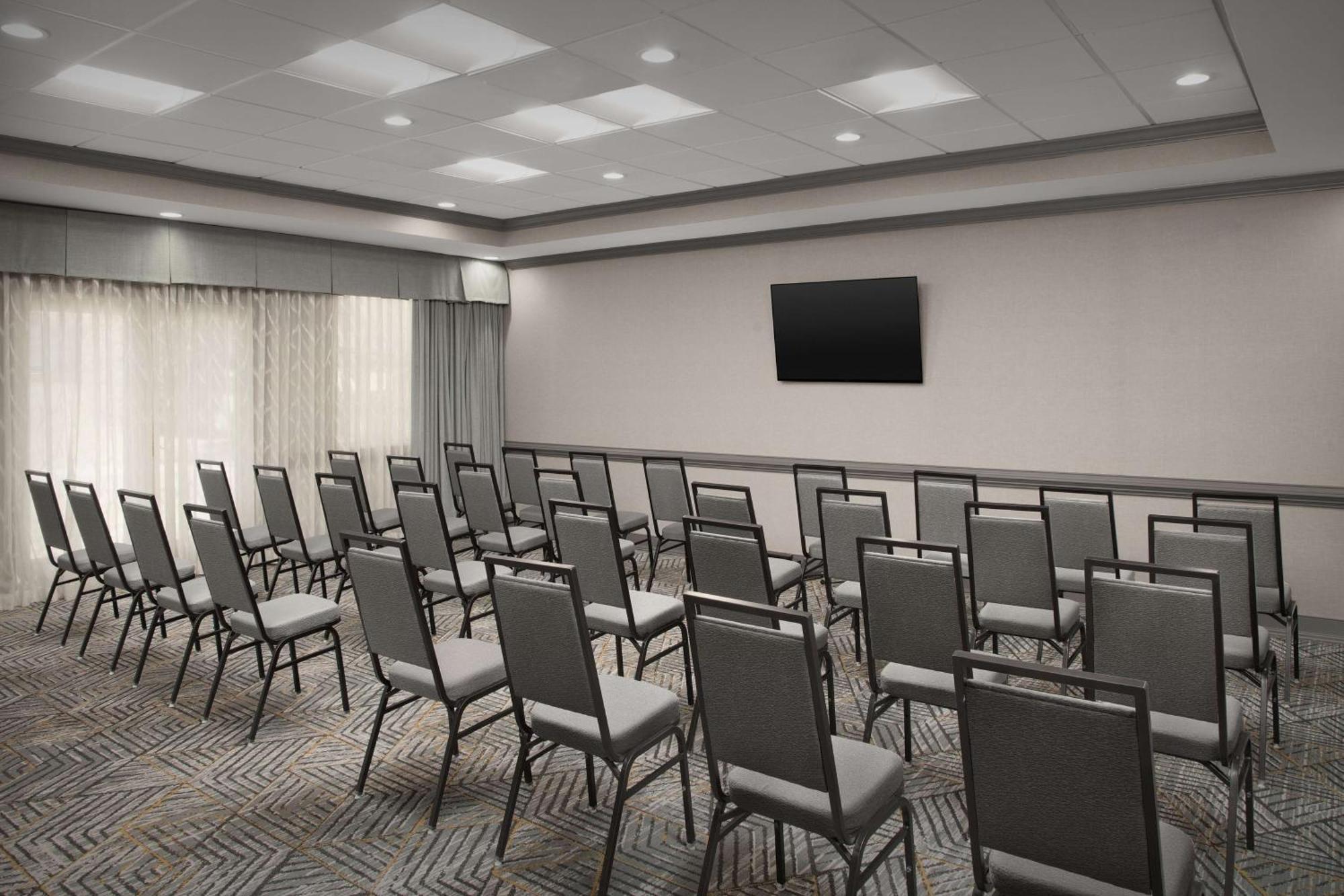 Homewood Suites By Hilton Alexandria Εξωτερικό φωτογραφία