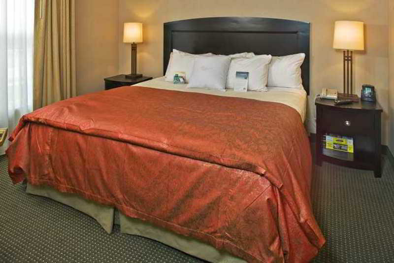 Homewood Suites By Hilton Alexandria Δωμάτιο φωτογραφία